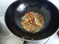 「绿色食物」蘑菇炒肉做法图解5)