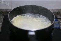 美味的三丝炒面做法图解3)