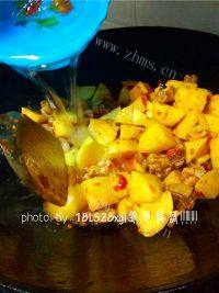 营养美食之土豆烧鸡做法图解8)