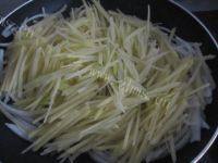 家常菜洋葱土豆丝做法图解4)