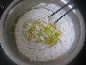 西葫芦蛋饼做法图解4)