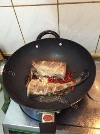 色香味俱全的麻辣鳕鱼做法图解4)