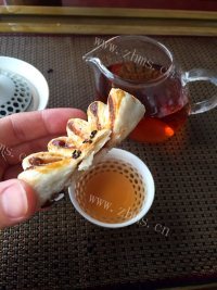 自制枣泥菊花酥