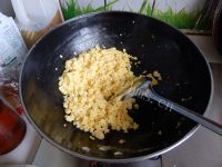 好吃的生煎 韭菜鸡蛋包的做法图解八