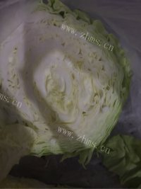 美味的白菜粉条馅饼做法图解1)