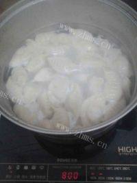 自制猪肉馅饺子做法图解14)