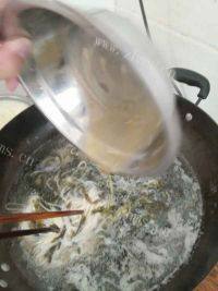 好喝的紫菜蛋汤做法图解4)