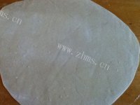 美味的蔬菜热汤面做法图解2)