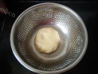 美味的金华火腿五仁月饼做法图解5)