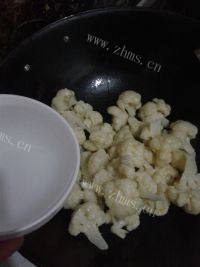 家常菜清炒菜花做法图解4)
