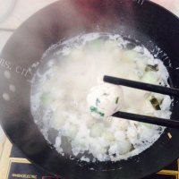 好喝的鸡肉丸冬瓜汤做法图解12)