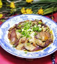 家常菜咸鱼茄子