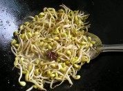 美味的卤面条做法图解5)