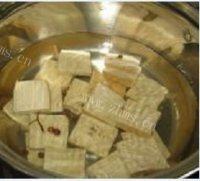 美味的凉拌豆干做法图解3)