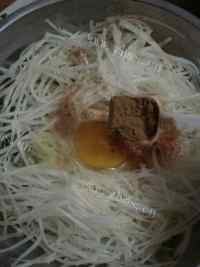 美味的芝香豆腐香菜萝卜丝饼做法图解7)