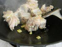 家常菜排骨烧茄子做法图解9)