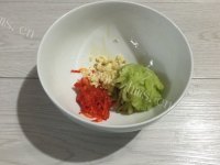家常凉拌蒜蓉瓜翠做法图解12)