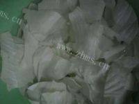 家常菜腊肠炒包菜做法图解2)