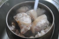 好吃的花生猪脚汤做法图解6)