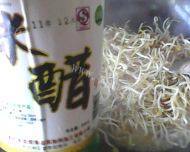 诱人的豆芽炒韭菜做法图解6)