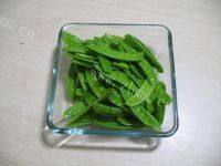 自制腊肉炒荷兰豆做法图解1)