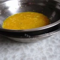原味奶香冰淇淋做法图解4)