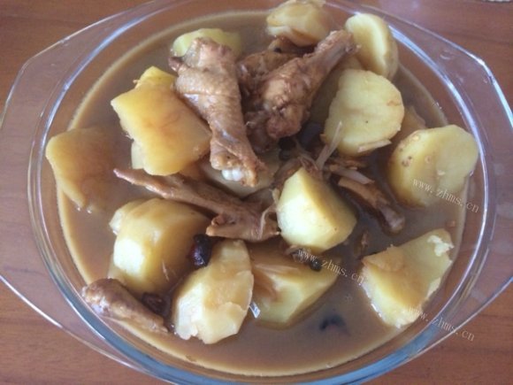 五味俱全的土豆炖鸡翅