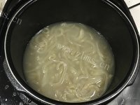 猪皮冻做法图解10)