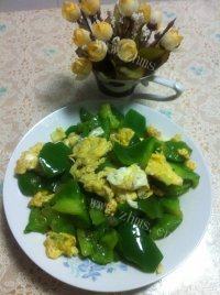 青椒炒鸡蛋（简单版）