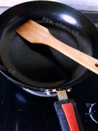 香喷喷的鸡蛋咸食做法图解3)