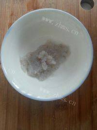 口舌生香的虾仁蒸蛋做法图解1)