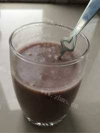 美味的红豆薏米糊