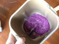 香软紫甘蓝面包做法图解3)