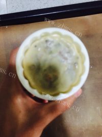 香气浓郁的传统五仁月饼做法图解13)
