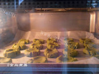 自制玛格丽特抹茶饼干做法图解11)