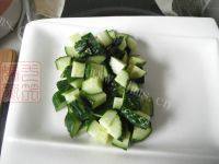 美味的酱爆肉丁做法图解2)