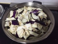 香喷喷的肉末炒茄子做法图解6)