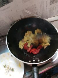 香飘十里的番茄鸡蛋汤做法图解4)