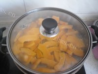 南瓜奶酪面包做法图解2)
