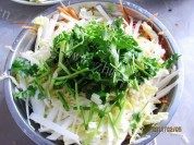 白菜丝拌海蜇做法图解6)
