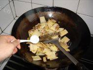 美味肉炒笋片做法图解9)