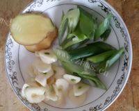 味道不错的豆角炖肉做法图解6)