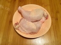 香喷喷的辣炒鸡腿做法图解1)
