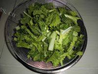家常菜小白菜炒肉做法图解2)