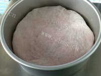 香软紫甘蓝面包做法图解6)