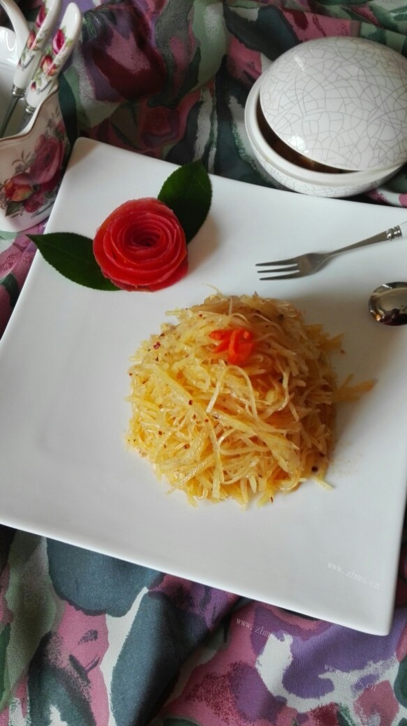 特下饭的凉拌土豆丝
