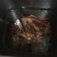 美味的虎皮凤爪做法图解5)