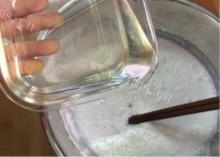 自制椰汁马蹄糕做法图解3)
