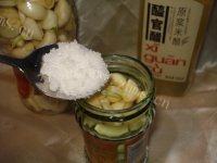 「美味可口」腊八蒜做法图解6)