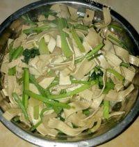 家常菜清炒豆皮